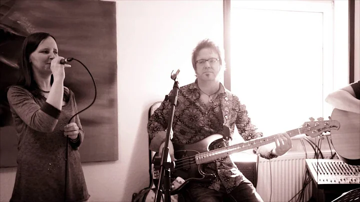 TASMIN ARCHER - Sleeping Satellite (Live-Acoustic ...