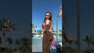 Brianda Presume Tremendo Cuerpazo