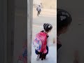 جنون رايحه للمدرسه 
