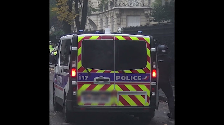 Les policiers arrivent à s'échapper par miracle