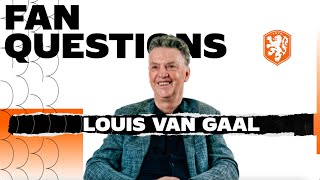 📲 LOUIS VAN GAAL answers FAN QUESTIONS | 'He is the greatest talent I've ever coached' 💫 screenshot 3