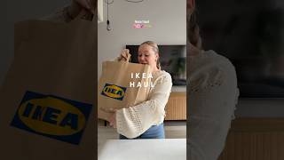 Meer mensen in een soort ‘herfst depressie’ door alle regen?🌧️ Gelukkig werkt retail therapy altijd