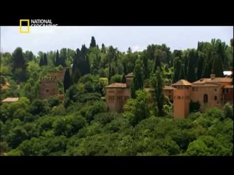 معالم أثرية عملاقة قصر الحمراء