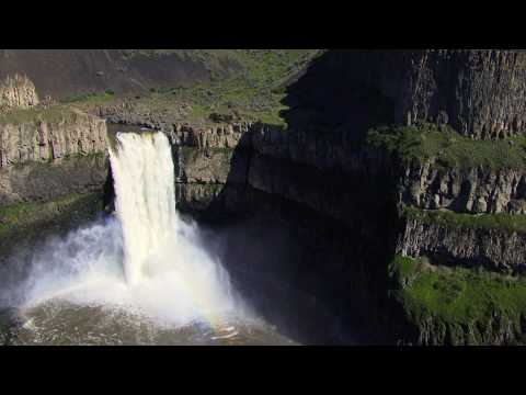 Tyler Bradt Highest Waterfall In A Kayak 189ft (Official World Record)