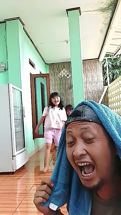 Mbah dukun baca mantra #dukun #lucu #ngakak #komedi #hiburan #balakatakdubbing