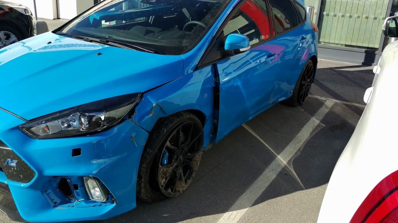 2016 Ford Focus RS crash - YouTube