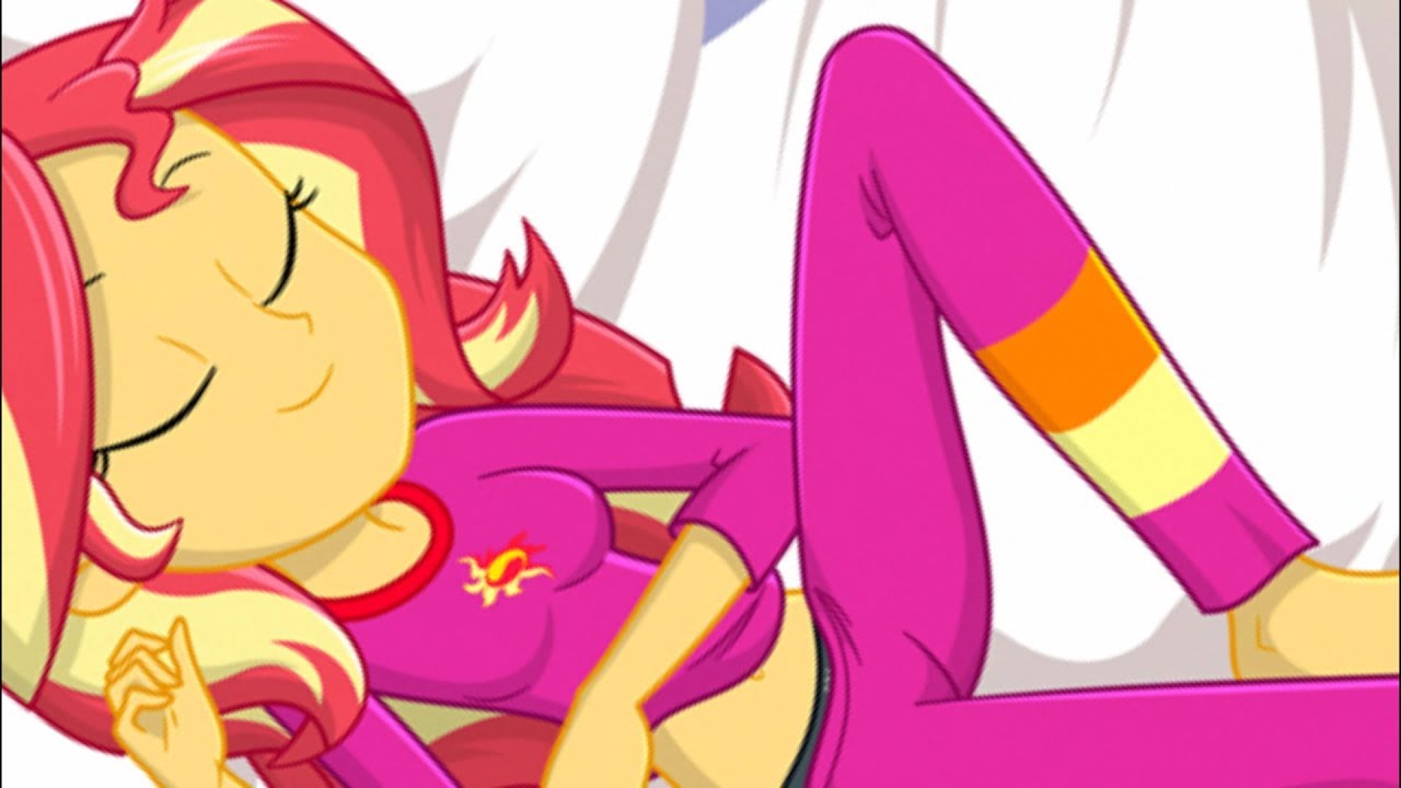 Equestria Girls Season 1 - 'Sunset Shimmer's Fine Line' Exclusive