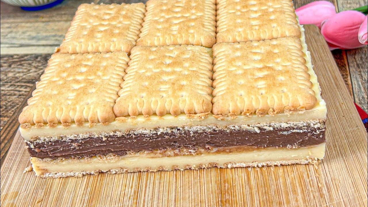 Prajitura cu biscuiti crema de vanilie si ciocolata va sta doar 1 minut pe masa #prajituri #fypシ