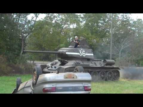 Tank crushing competition TANK DESTROYER VS T-34 VS car