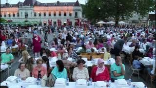 Download lagu Ramadan Iftar in Bosnia - افطار جماعي في البوسنيا