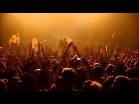 LA ROUX TIGERLILY + BULLETPROOF