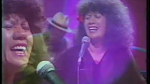 Dave MacRae & Joy Yates "Masquerade"