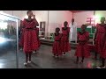 WATOTO WA UWAKI KKKT ISANGA WAKIIMBA IBADANI WATOTO WA UWAKI KKKT ISANGA WAKIIMBA IBADANI