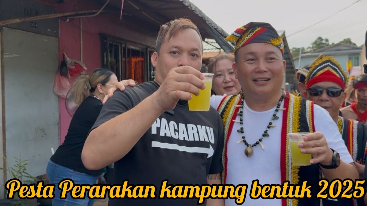 Pesta perarakan Kampung Benuk 2025.