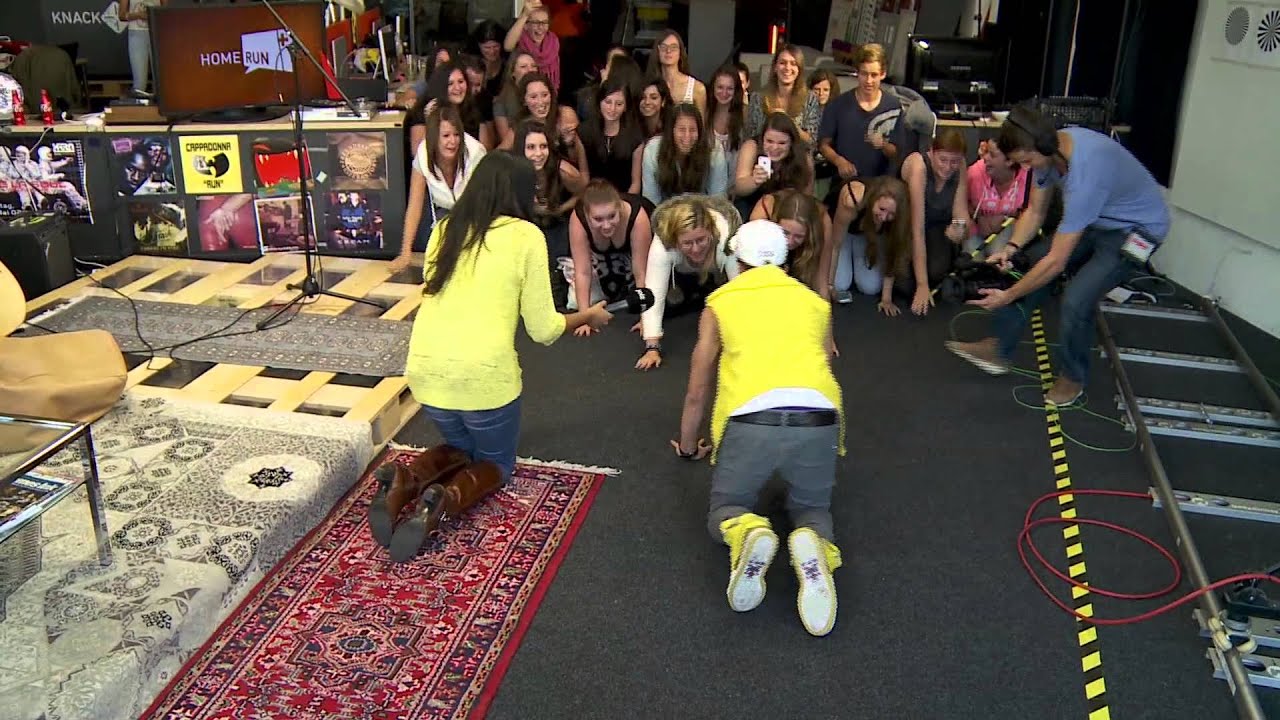 Luca Hänni tanzt schamlos!