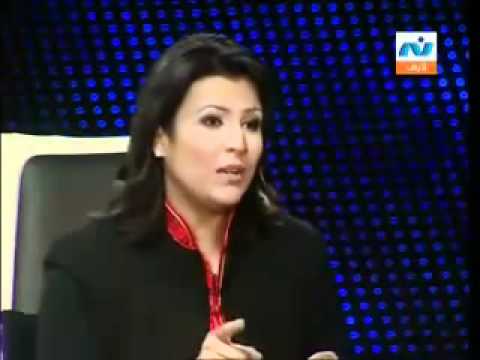 YouTube مني الشاذلي علي كرسي المذيع 1 2