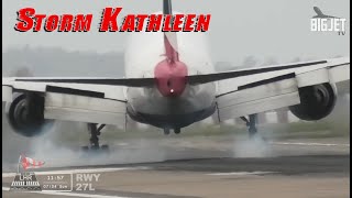 LIVE: Stormy crosswind approach & landings at London Heathrow Airport - nothing straight today 😂