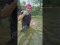 #de pesca en el río lempa con unos amigos 🐟😱