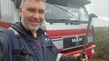 (Part 1) MAN horsebox spring bush renewed and broken spring removed, day in  life of  hgv mechanic 👍