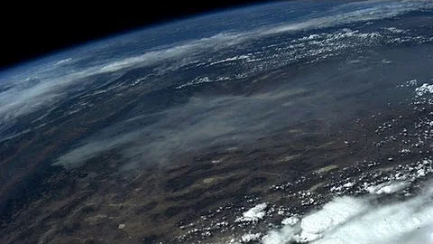 ¿Puede haber incendios en el espacio?