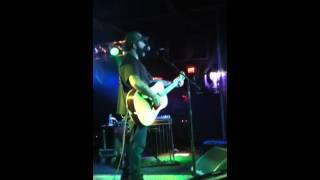Aaron Lewis live at the machine shop 11/13/2013