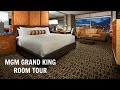 MGM Grand Las Vegas - Grand King Room - YouTube
