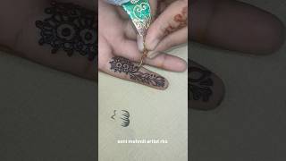 Finger Design Mehndi
