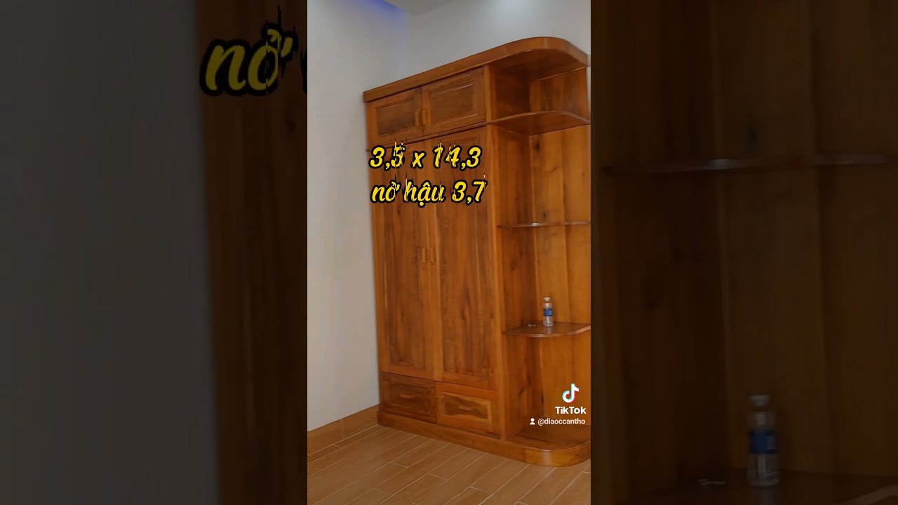TOANG WC GIẢM GẬP 400 CỦ NHÀ MẶT TIỀN HẺM NGUYỄN TRÃI