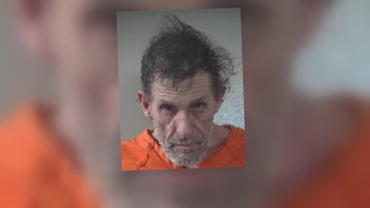 Suspect accused of firing at deputies during standoff - YouTube
