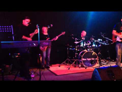Blue Rain Dawn Featuring Enzo Ibanez - Antisocial