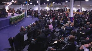 Daunte Wright funeral: Hundreds of mourners gather in Minneapolis for his service