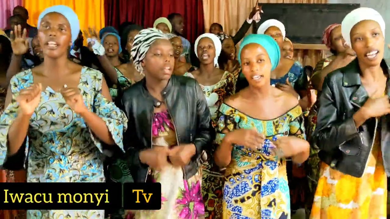 CHOIRE  KUVA KAVUMU ISIZE AMATEKA IBWAGIRIZA MUNDIRIMBO🎤🎤🎹