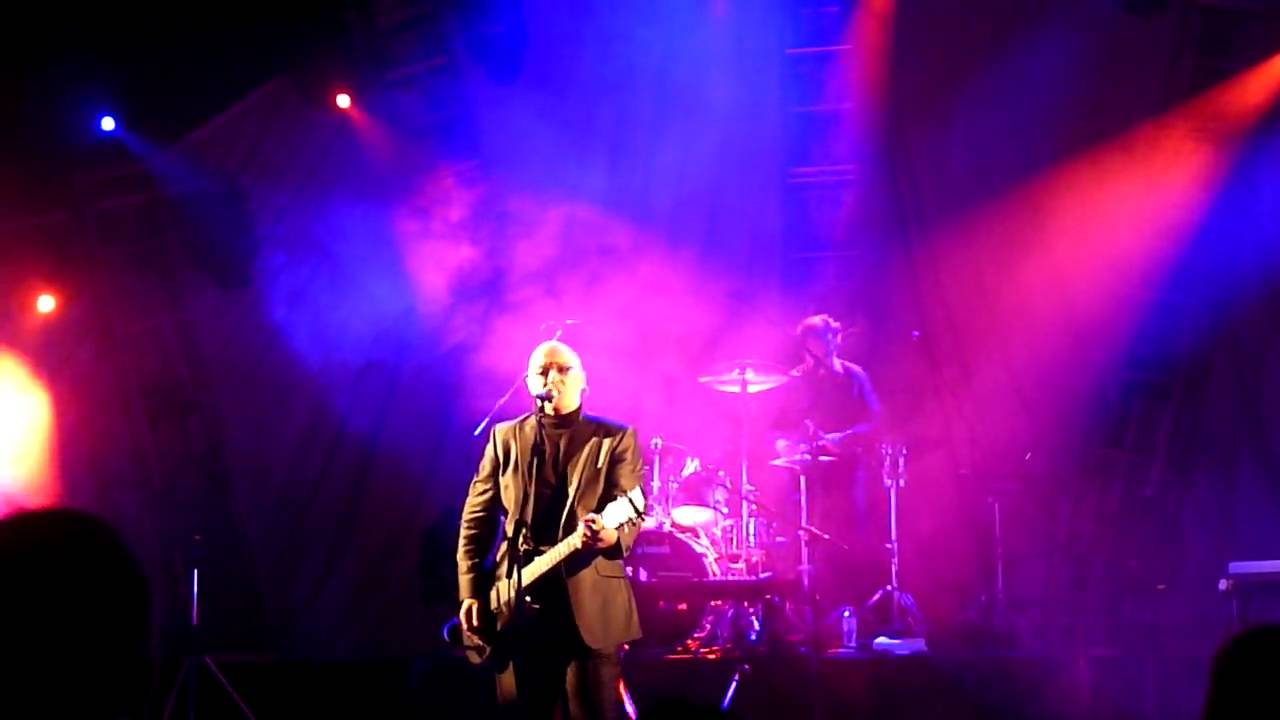 Ultravox - Love's Great Adventure (Live in Hammersmith 2010)