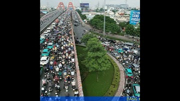 Chật vật vì ùn tắc trầm trọng ở cửa ngõ phía đông TP HCM