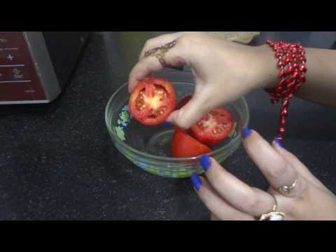 Video: How To Quickly Cook Meat With Tomatoes In The Microwave
