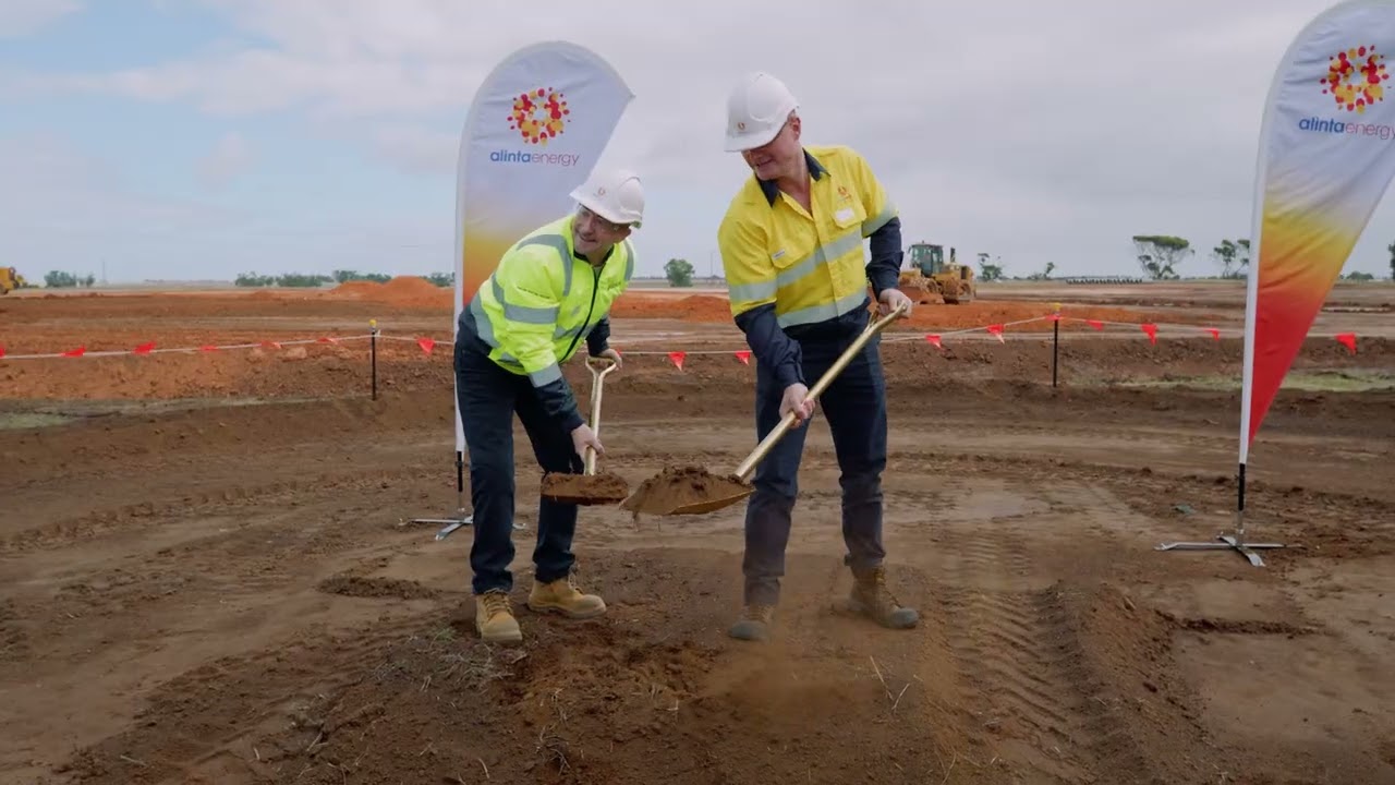 Reeves Plains Battery: First Equipment Arrives on Site