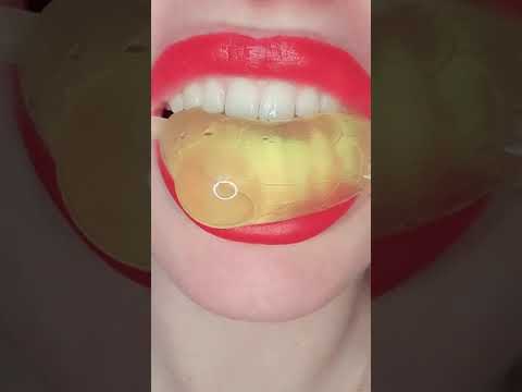 asmr pineapple jelly fruit between my kissing lips | asmr mukbang #short #shorts