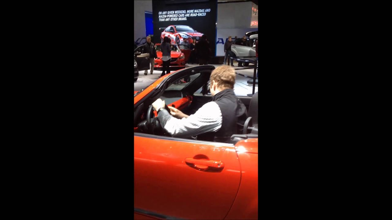 Humantech's Bryan Picco Gets Into an MX 5 - YouTube