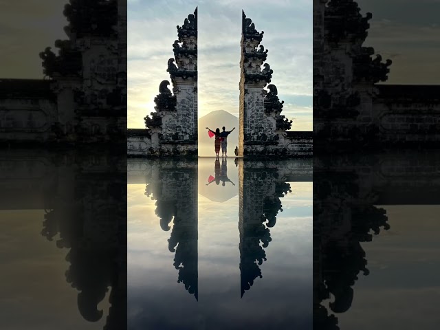 Lempuyang Gate of Heaven Best Romantic Moment. #gustibali #gustibalitours #lempuyangtemple