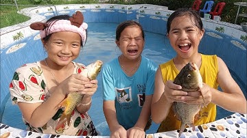 BẮT CÁ TRONG BỂ BƠI | Catching Fish | Lộc TiVi