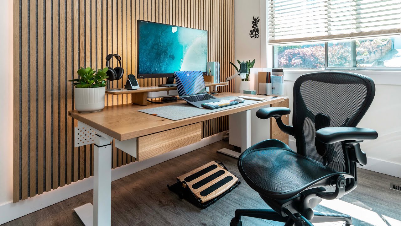 Benefits and Limitations of of Smart desk work table