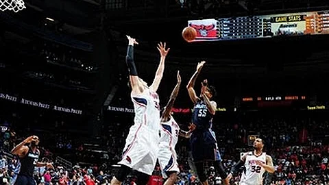 Chris Douglas-Roberts Beats the Hawks at the Buzzer!