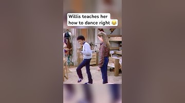 Willis Teaches Her How to Dance 🕺🏾😅 #shorts #michaeljackson