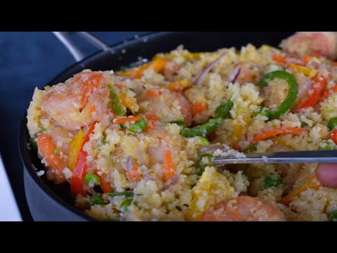 How to cook an amazingly delicious cauliflower shrimp fried rice. Low carb and keto diet friendly.