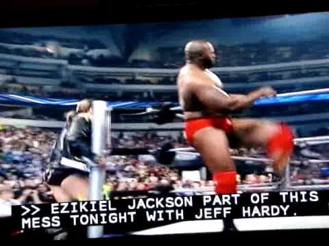 Ezekiel Jackson vs. Jeff Hardy - YouTube