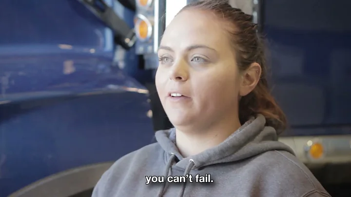 Vanessa Tracy - Mobile Crane Operator Apprentice