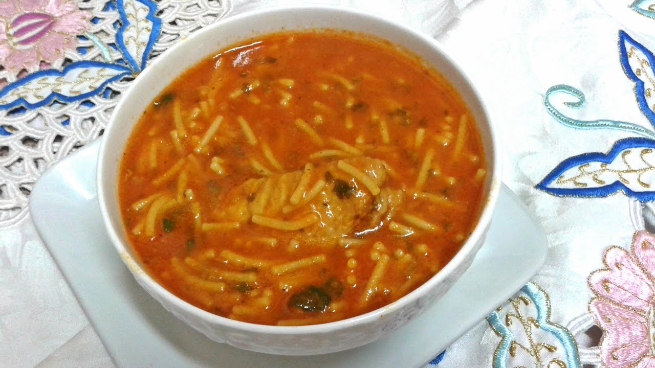 شوربة الشعرية و الدجاج لذيذة وتحضر بسرعة مع مطبخ ياسمينة