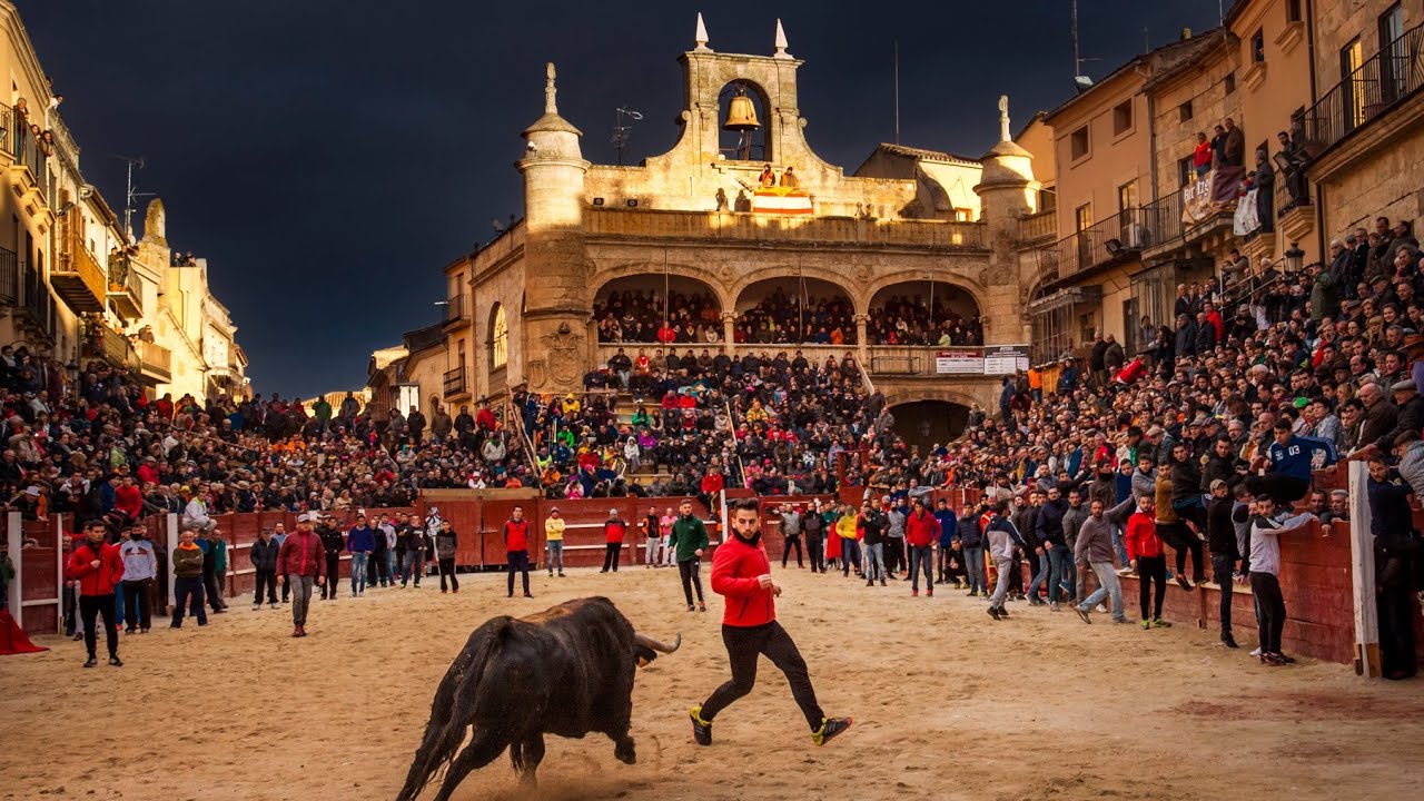 Carnaval del toro Ciudad Rodrigo 2026 (Viernes, Sábado y Domingo) || toroencierross