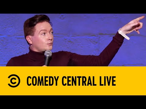 Stephen Bailey Comes Out to His Parents | Comedy Central Live
