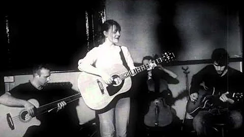 Jane Taylor | 'Fall On Me'